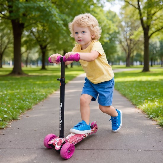 Kinderstep - LED-wielen met flitsende verlichting - Speelgoed voor Meisjes met Lichtgevende - Steps max 50kg - Buitenspeelgoed & Cadeau vanaf 3 Jaar + - hoogte verstelbaar 61-83 cm (3 standen) Roze